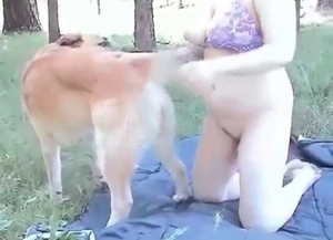 Lovely BBW wants to have sexy fun with a doggo